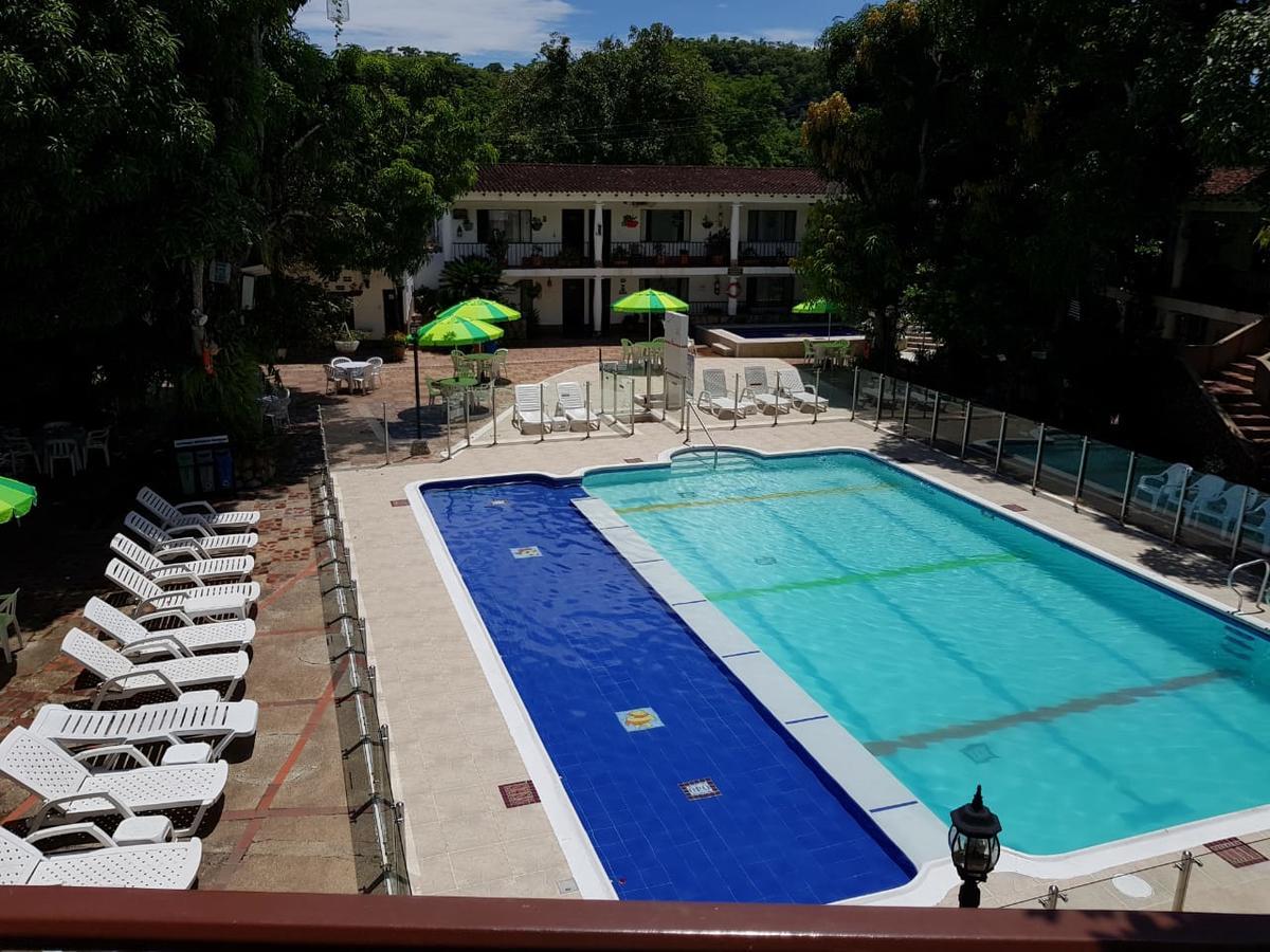Hotel Villa Maritza Melgar Exteriör bild